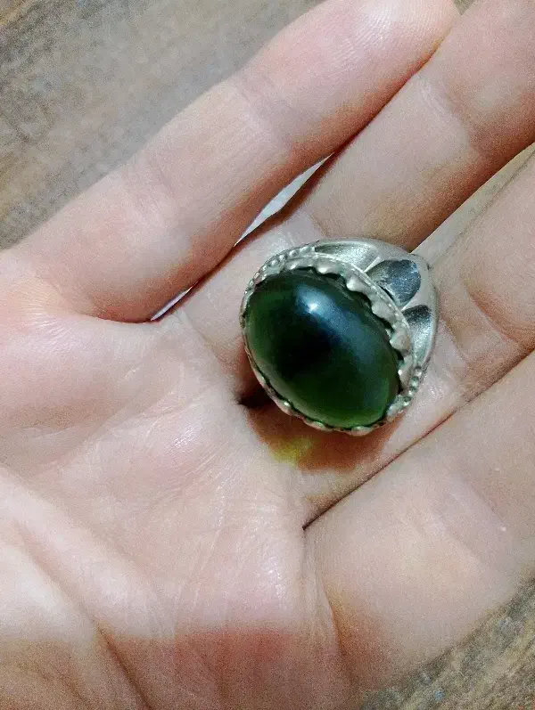 انگشتر|جواهرات|شهریار, رامین|دیوار