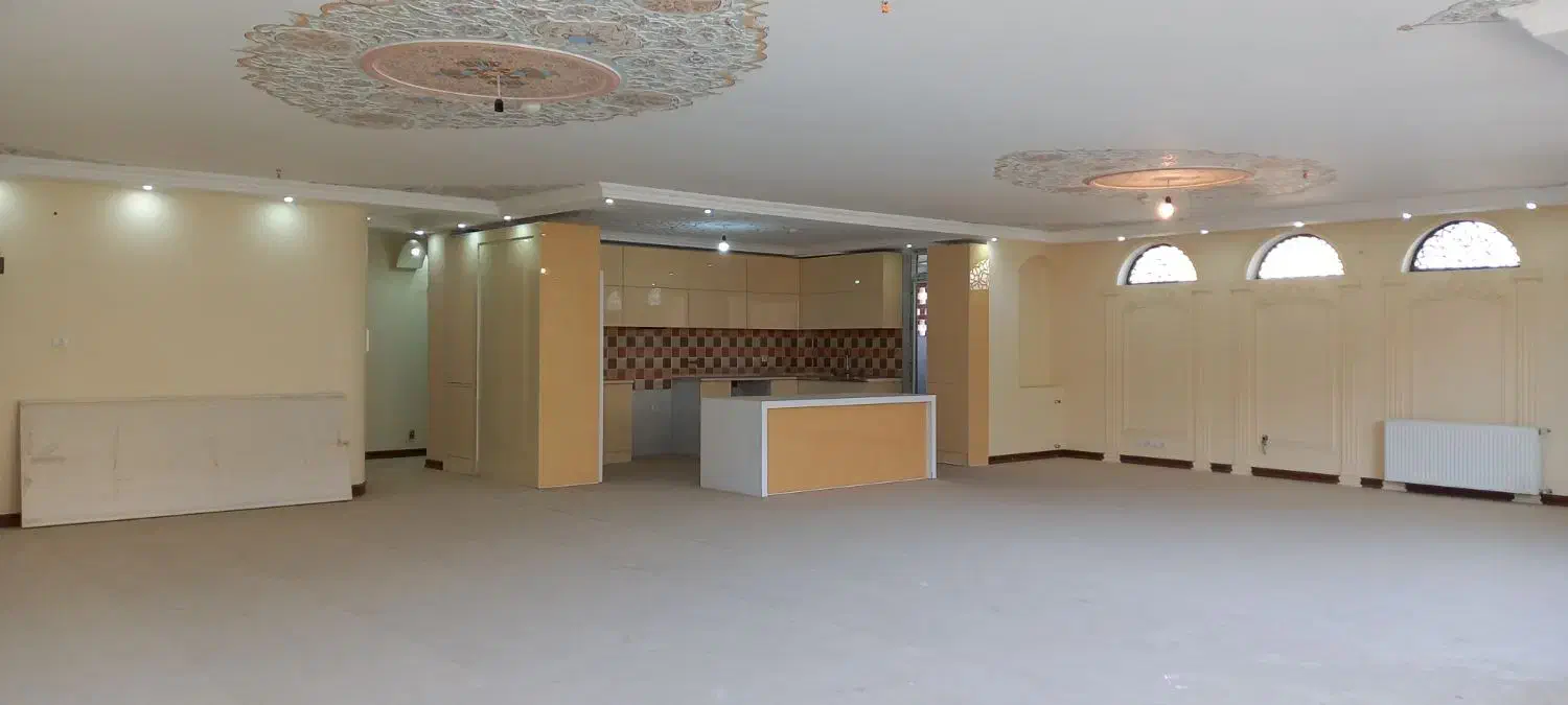 اجاره آپارتمان۲۰۰ متری لوکس کلیدنخورده/ سه بر نور|اجارهٔ آپارتمان|اصفهان, محمودیه|دیوار