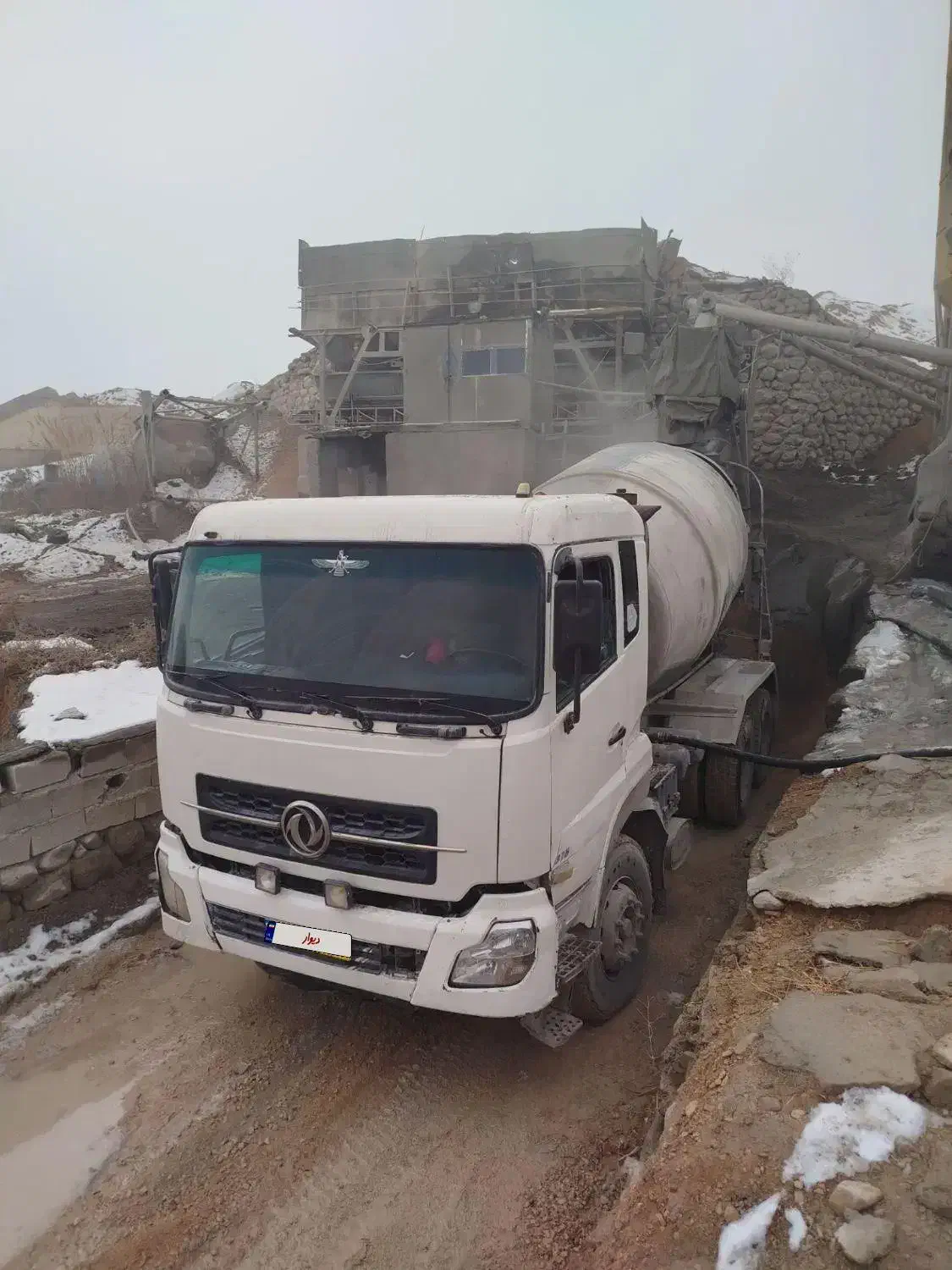 میکسر دانگ فنگ|خودرو سنگین|اندیشه, اندیشه فاز ۴|دیوار