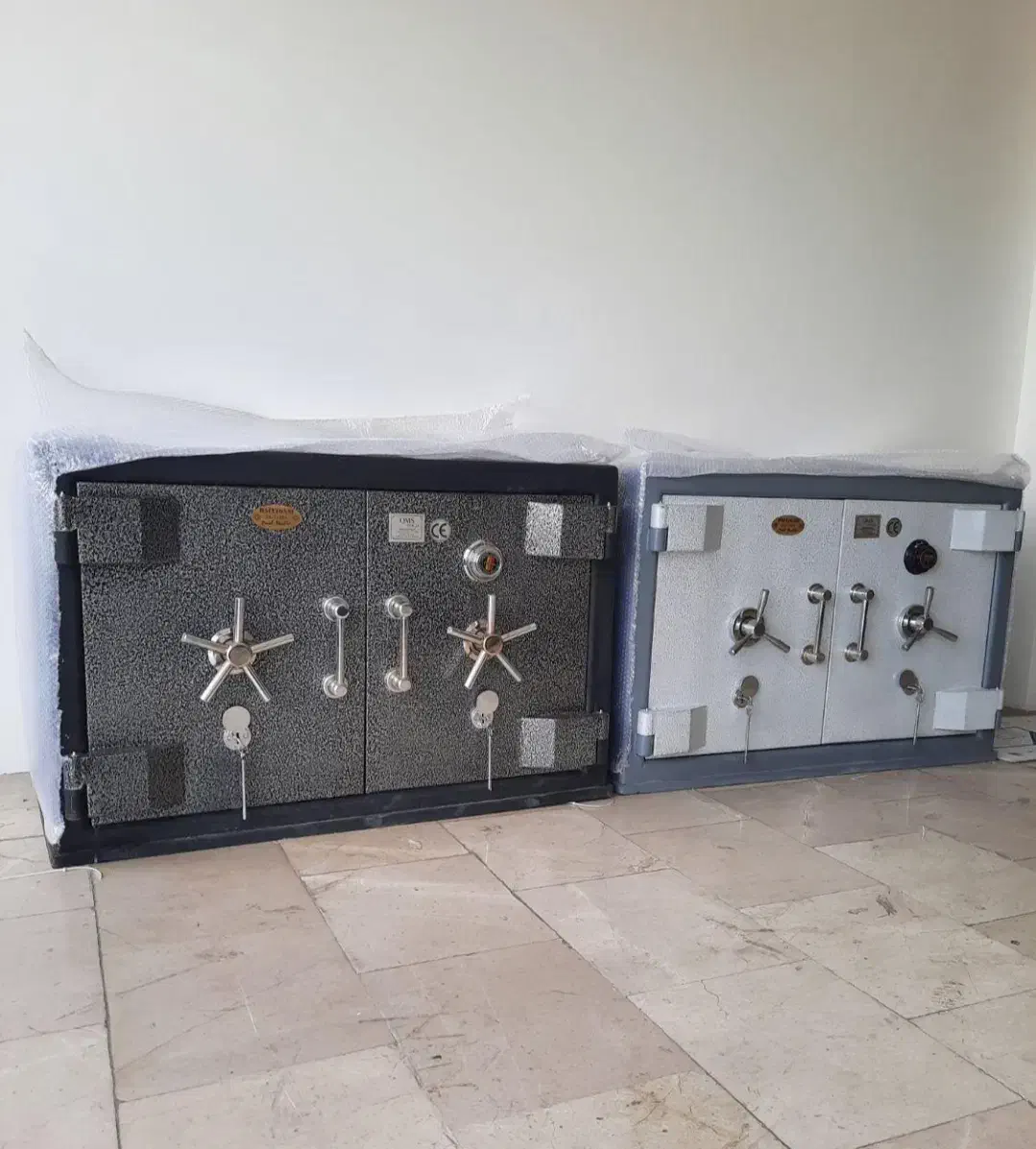 گاوصندوق طلافروشی موبایل و ساعت فروشی/ گاو صندوق|ابزارآلات|تهران, خلیج فارس|دیوار