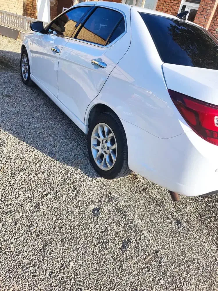 دنا پلاس توربو اتوماتیک|خودرو سواری و وانت|نوشین شهر, |دیوار