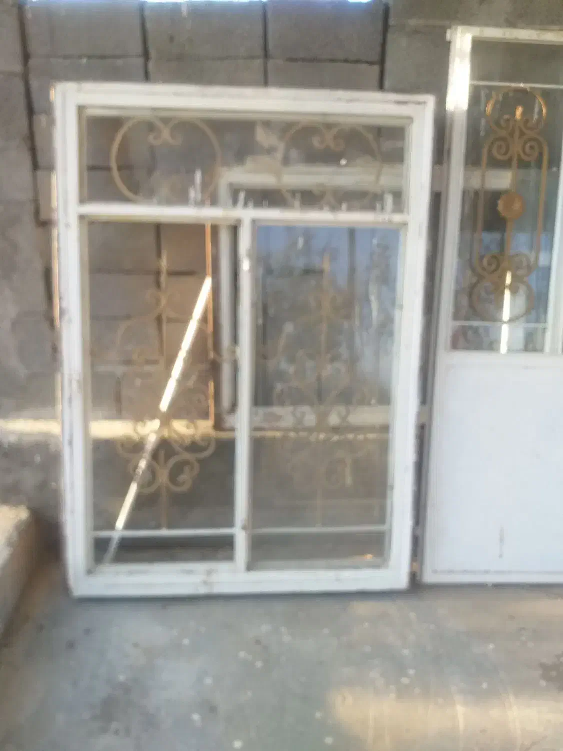 درب وپنجره|مصالح و تجهیزات ساختمان|کامیاران, |دیوار