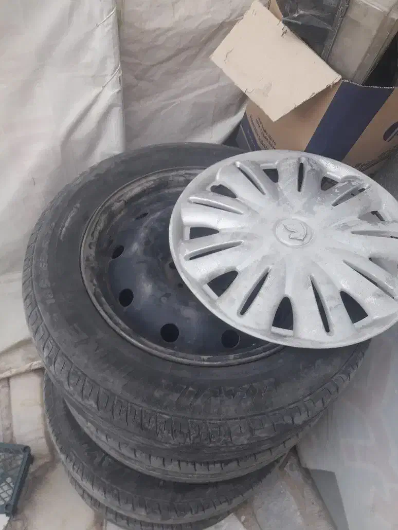 لاستیک سمند فوری|قطعات یدکی و لوازم جانبی|قروه, |دیوار