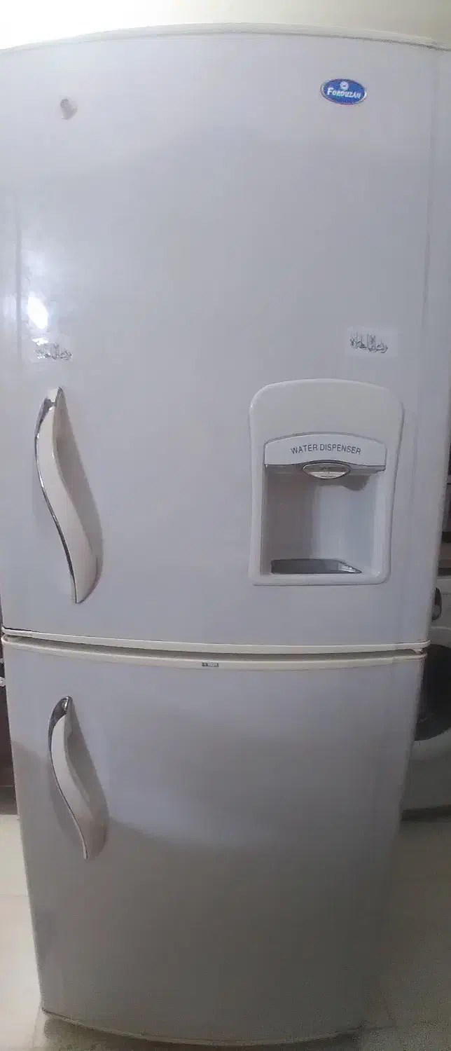 فروش یخچال فریزر|یخچال و فریزر|دلیجان, |دیوار