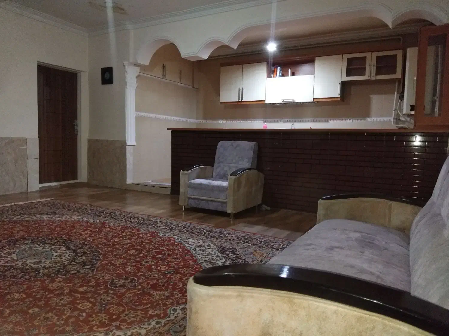 سوییت خدمت مسافران و همشهری های عزیز|اجارهٔ کوتاهمدت آپارتمان و سوئیت|نیشابور, کردها|دیوار