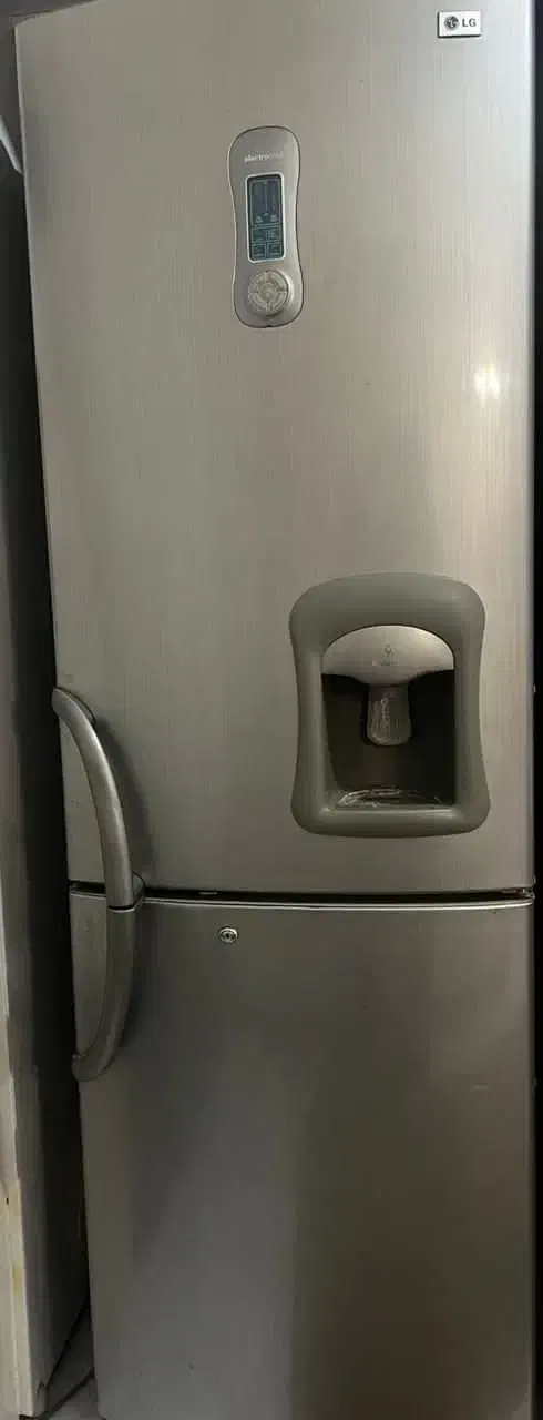 یخچال و فریزر دو طبقه  ال جی  ۱۶ میلیون|یخچال و فریزر|رشت, استقامت ۱|دیوار