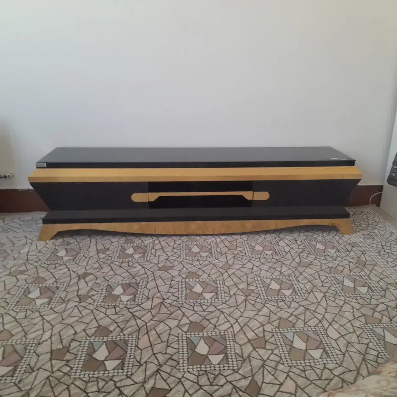 میز تلویزیون برند ناژینو|میز تلویزیون|محمدشهر, محمدشهر|دیوار