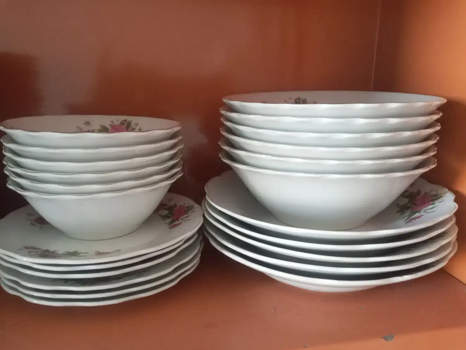 ظرف گل سرخ اصلی|ظروف سرو و پذیرایی|کرمانشاه, |دیوار