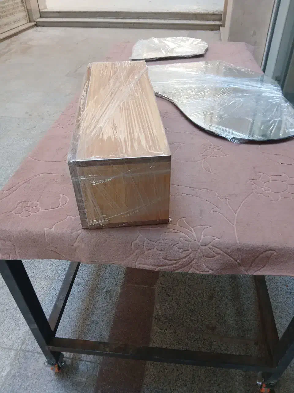 آینه قدی نوردار اتاق خواب سالن روشویی حمام بکلایت|آینه|کرج, برغان|دیوار