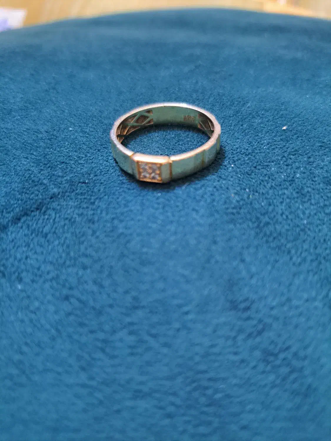 ۲ درصد بالای تابلو|جواهرات|قوچان, |دیوار