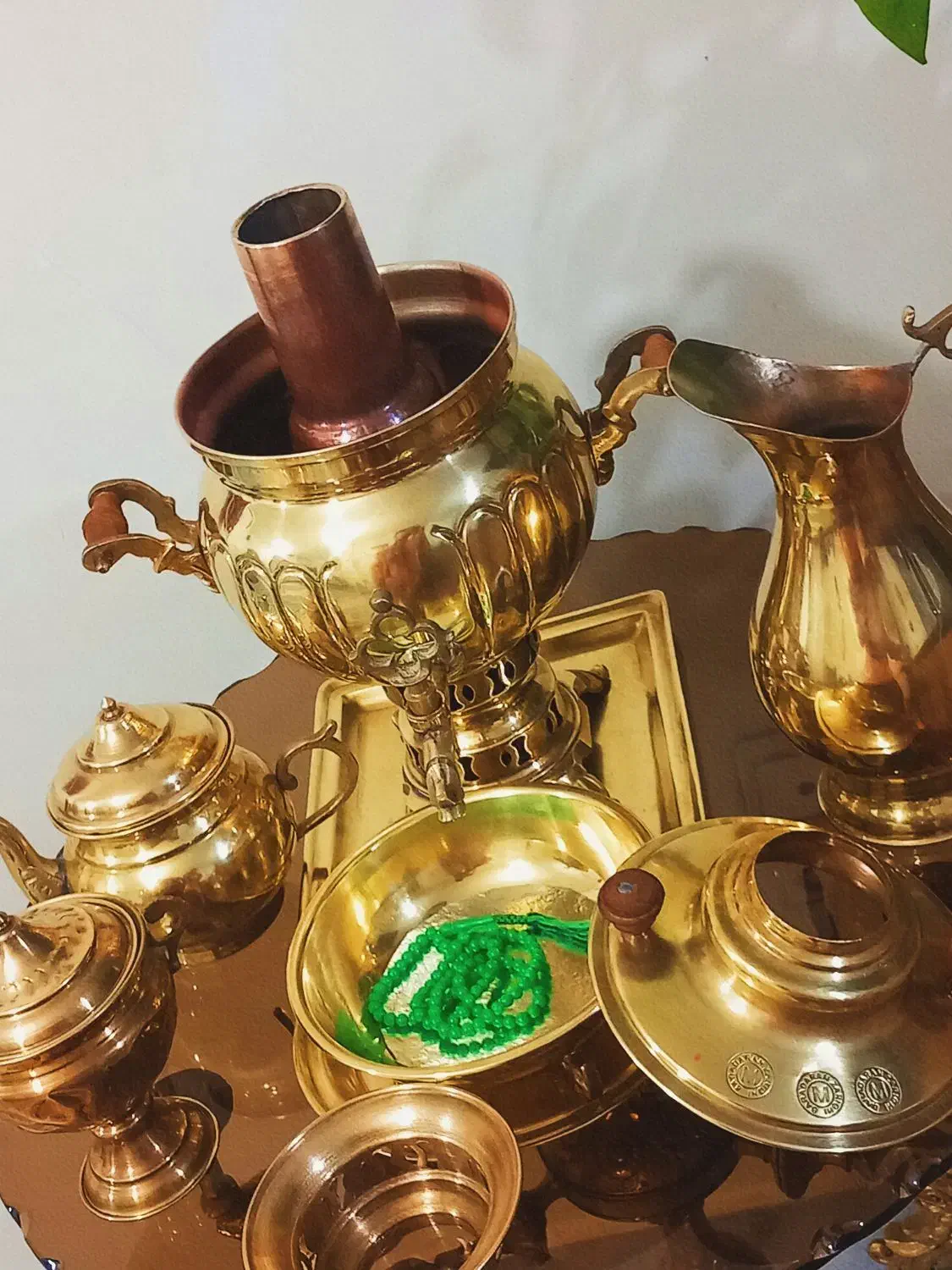 سماور برنجی مهر دار قدیمی|سماور، چای‌ساز، قهوه‌ساز|قدس, شهر‌قدس|دیوار