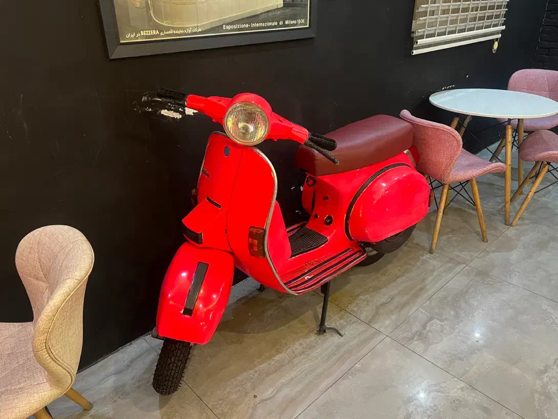 موتور وسپا|موتورسیکلت|بندر انزلی, شیلات|دیوار