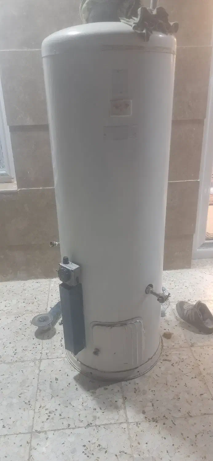 ابگرمکن|آبگرمکن، پکیج، شوفاژ|آباده, |دیوار