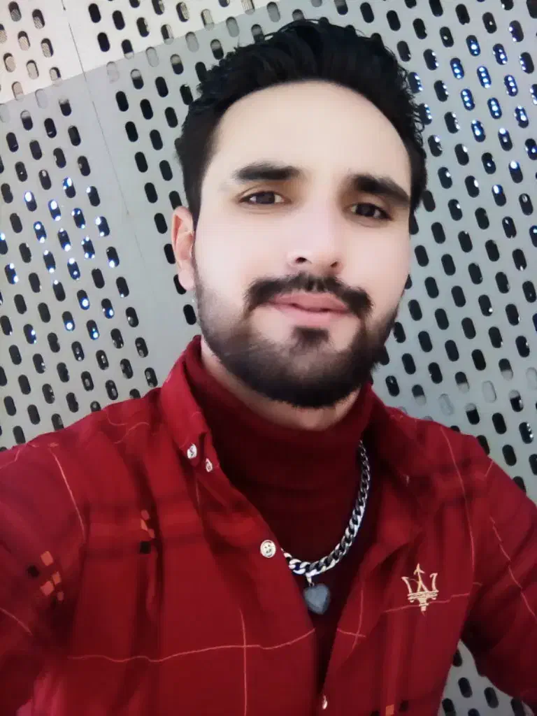 نظافت منزل راپله و پارکینگ و اداری جات با۷سال کار|خدمات نظافت|مشهد, کوی المهدی|دیوار