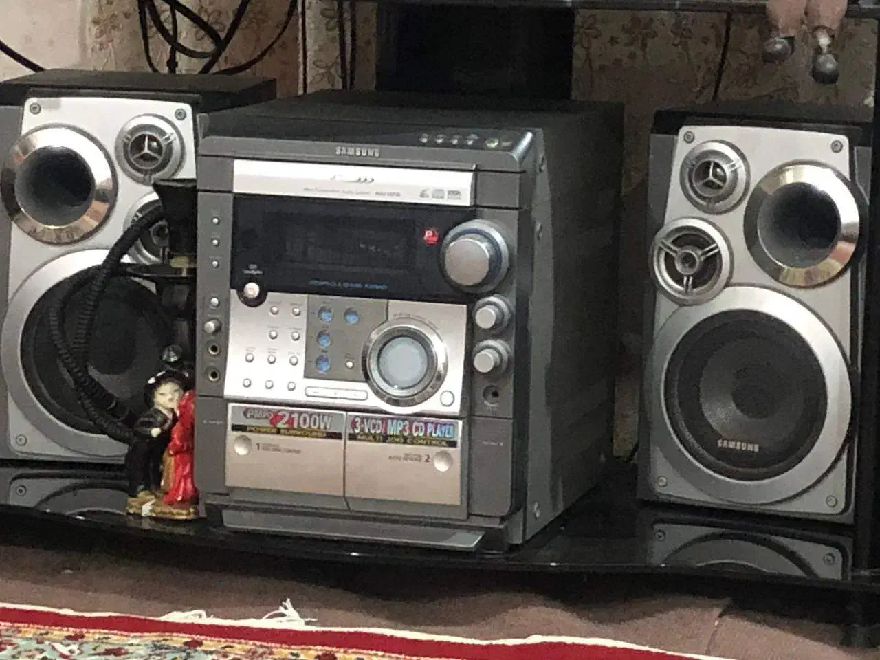 تلویزیون سامسونگ- الجی- ضبط- میز تلویزیون شیشه ای|تلویزیون و پروژکتور|آستانه اشرفیه, |دیوار