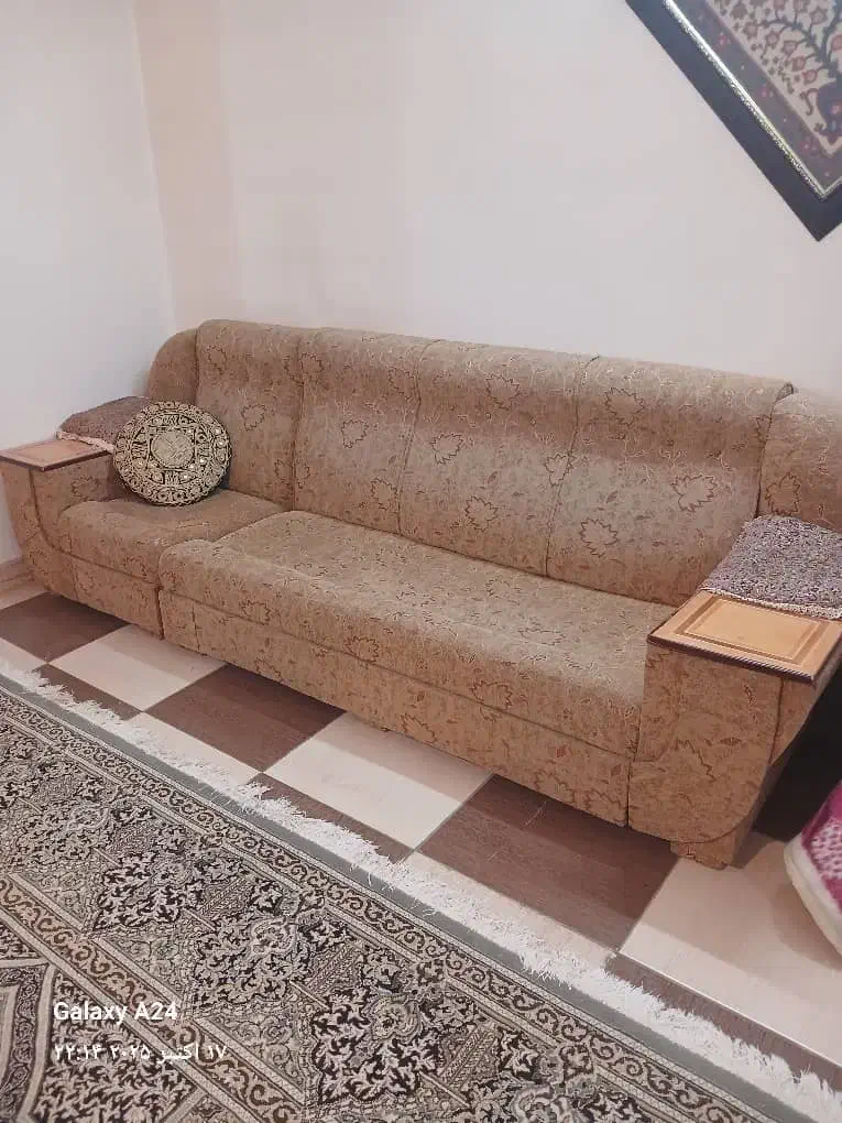 مبل|مبلمان خانگی و میز عسلی|بافت, |دیوار