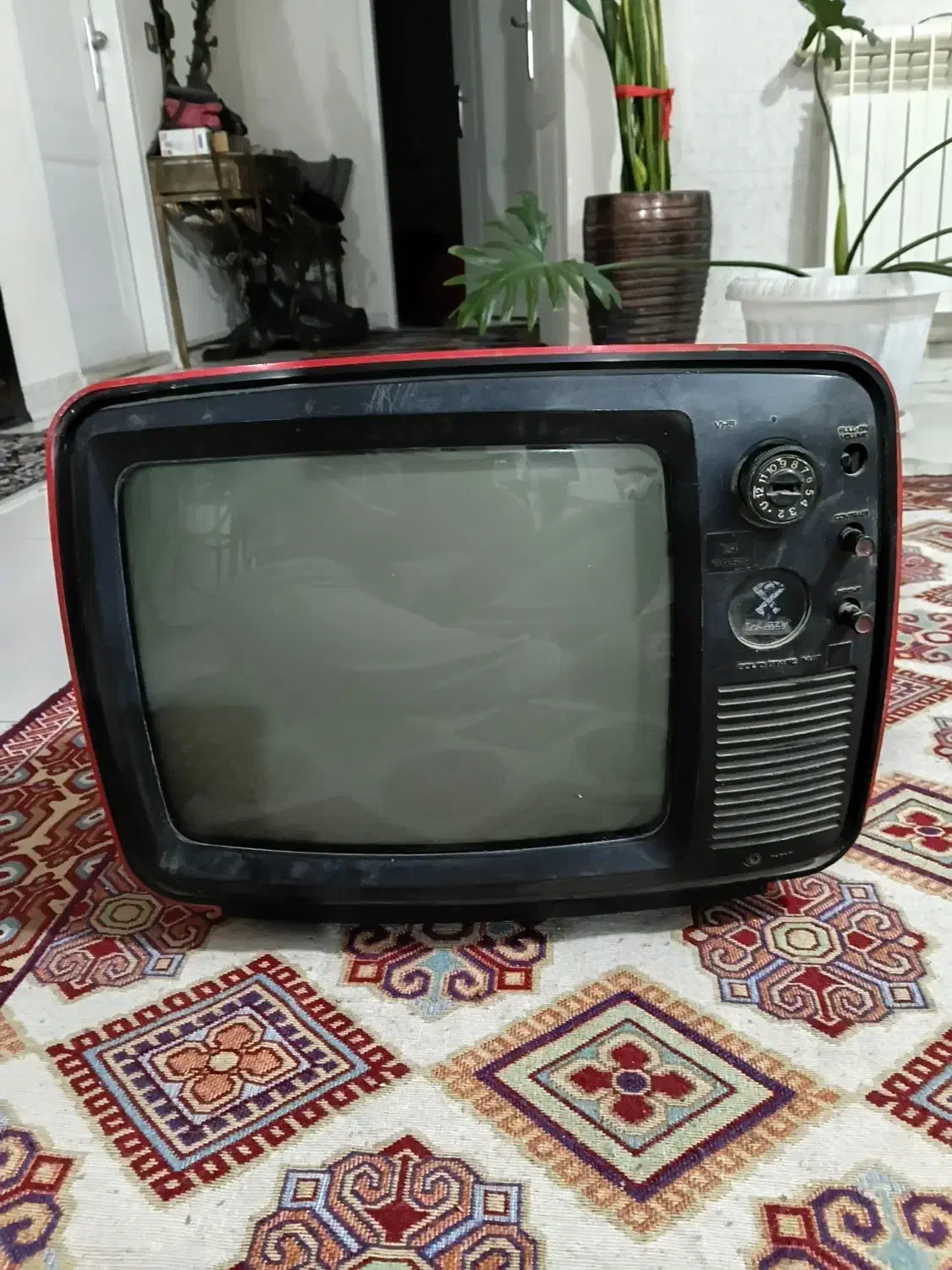 تلوزیون عتیقه|کلکسیون اشیاء عتیقه|پردیس, فاز ۲|دیوار