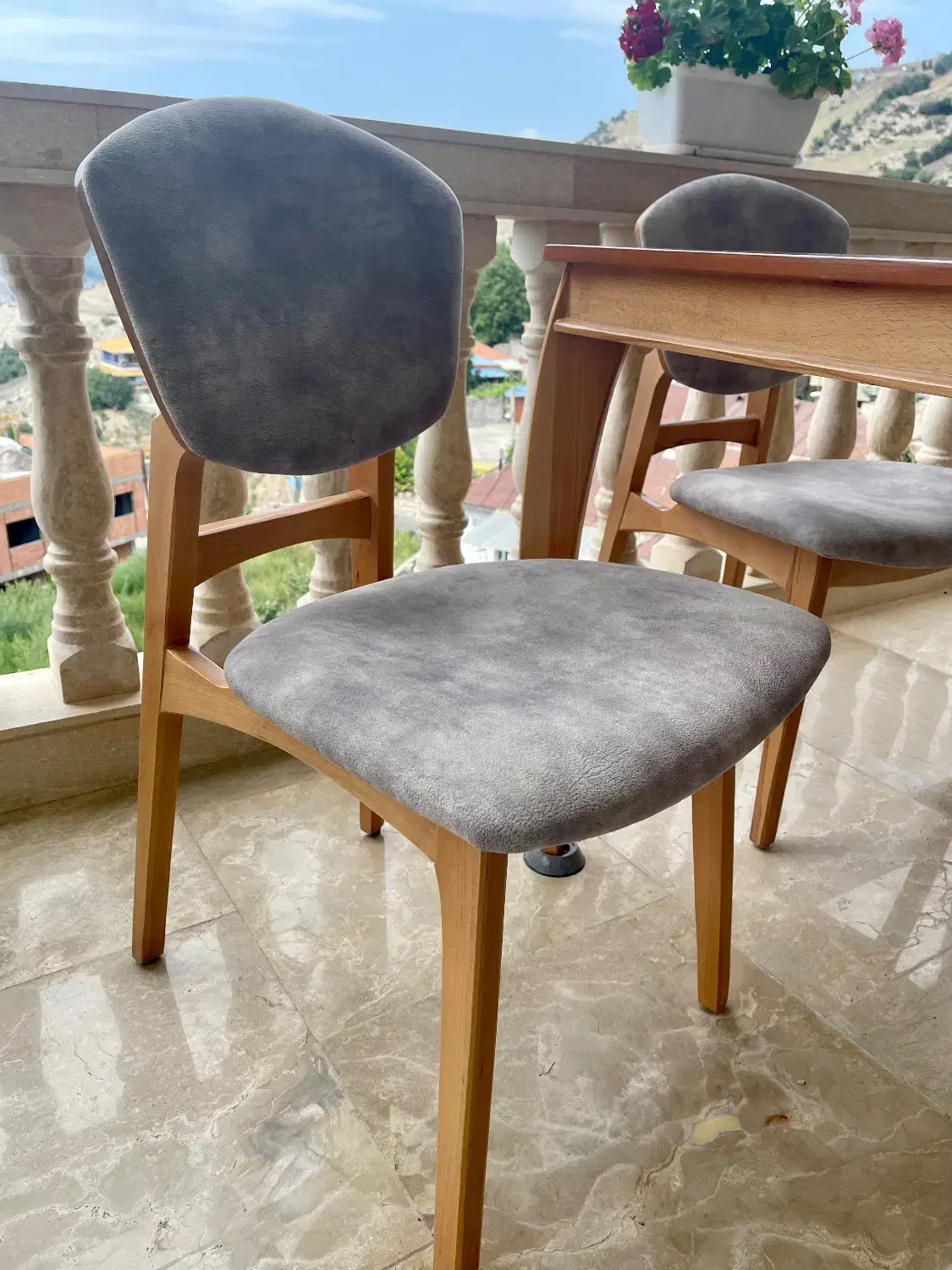 میز ناهار خوری ۴ نفره چوب راش|میز و صندلی غذاخوری|قائم‌شهر, |دیوار