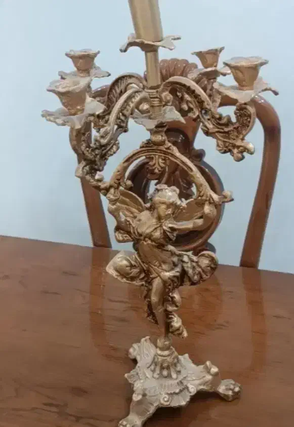 شمعدان برنز قدیمی|کلکسیون اشیاء عتیقه|نیشابور, ده حلاج|دیوار