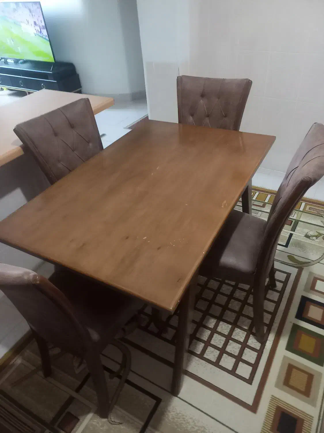 میز و صندلی غذاخوری ۴ نفره|میز و صندلی غذاخوری|رضوانشهر, |دیوار