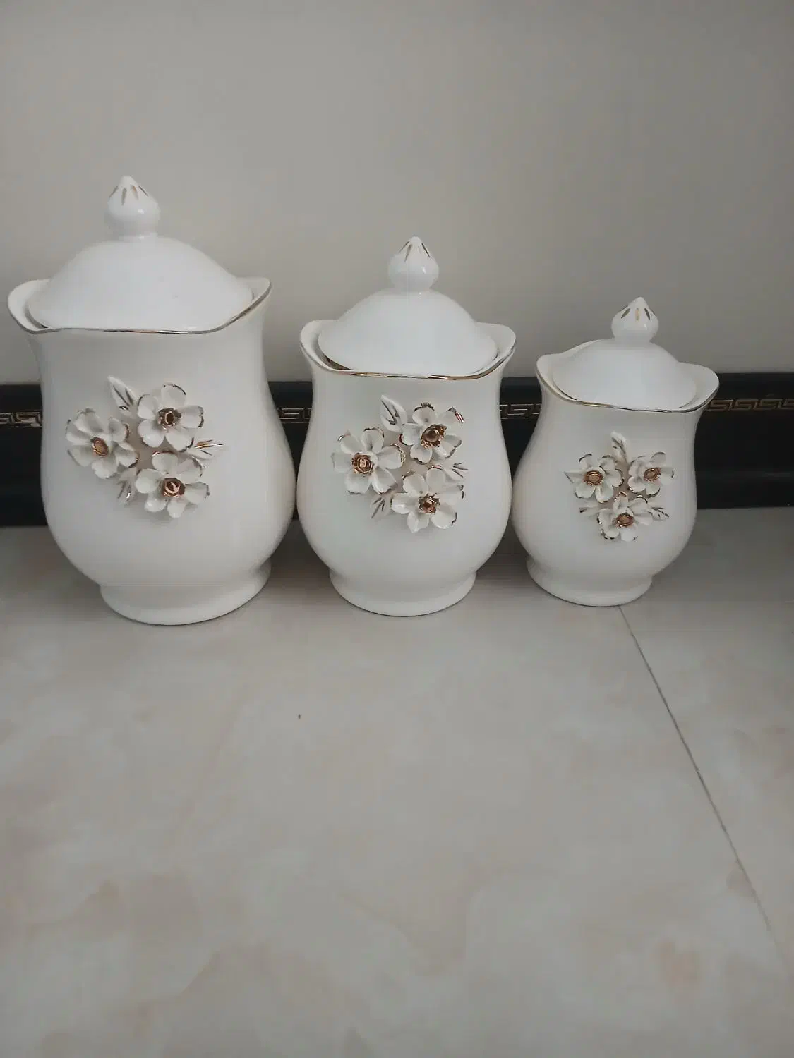 سه عددپاسماوری|ظروف سرو و پذیرایی|ری, شهید غیوری (ابن باویه)|دیوار