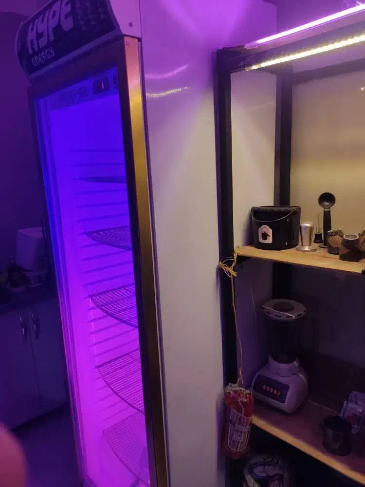 فروش یخچال ویترینی تمیز و کاملا سالم|یخچال و فریزر|شاهدشهر, |دیوار