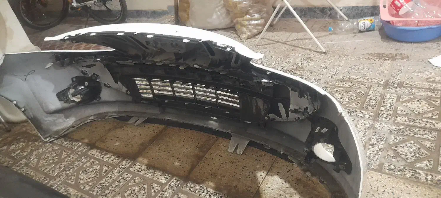 فروش یک عدد سپر جلوی فابریک ۲۰۷|قطعات یدکی و لوازم جانبی|اردبیل, |دیوار