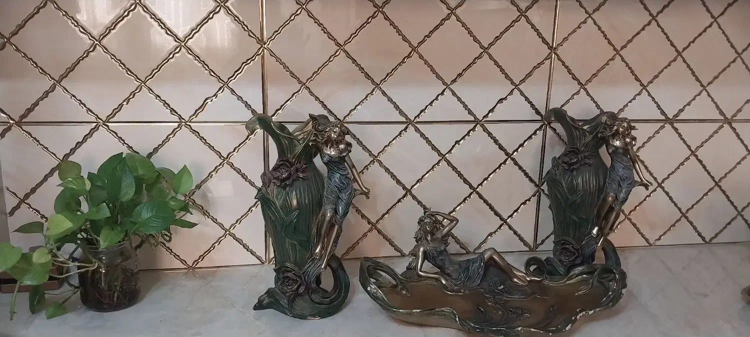 مجسمه بسیار زیبا|مجسمه، تندیس، ماکت|قم, بنیاد|دیوار