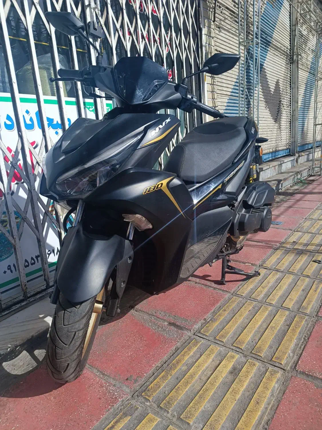 ایروکس180درحدصفر|موتورسیکلت|قم, سنگ بند|دیوار