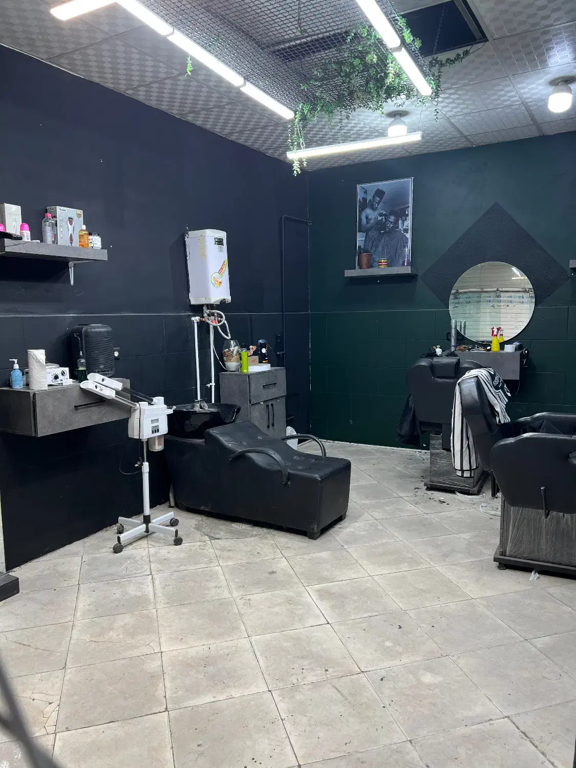 واگذاری ارایشگاه|فروشگاه و مغازه|سیرجان, |دیوار