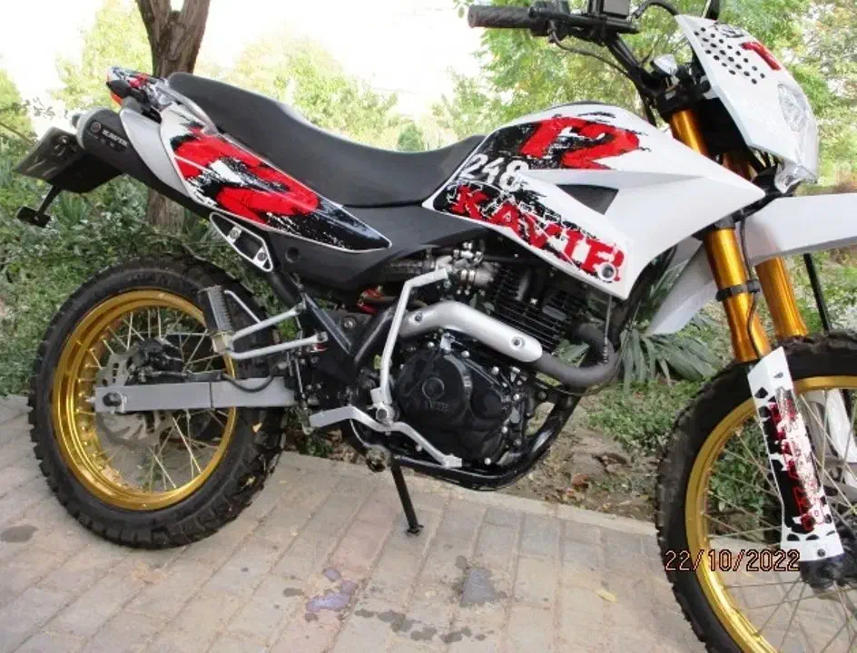 تریل تلر تلل کویر ۲۵۰ نو نو صفر بقیمت 125|موتورسیکلت|مشهد, شهرآرا|دیوار