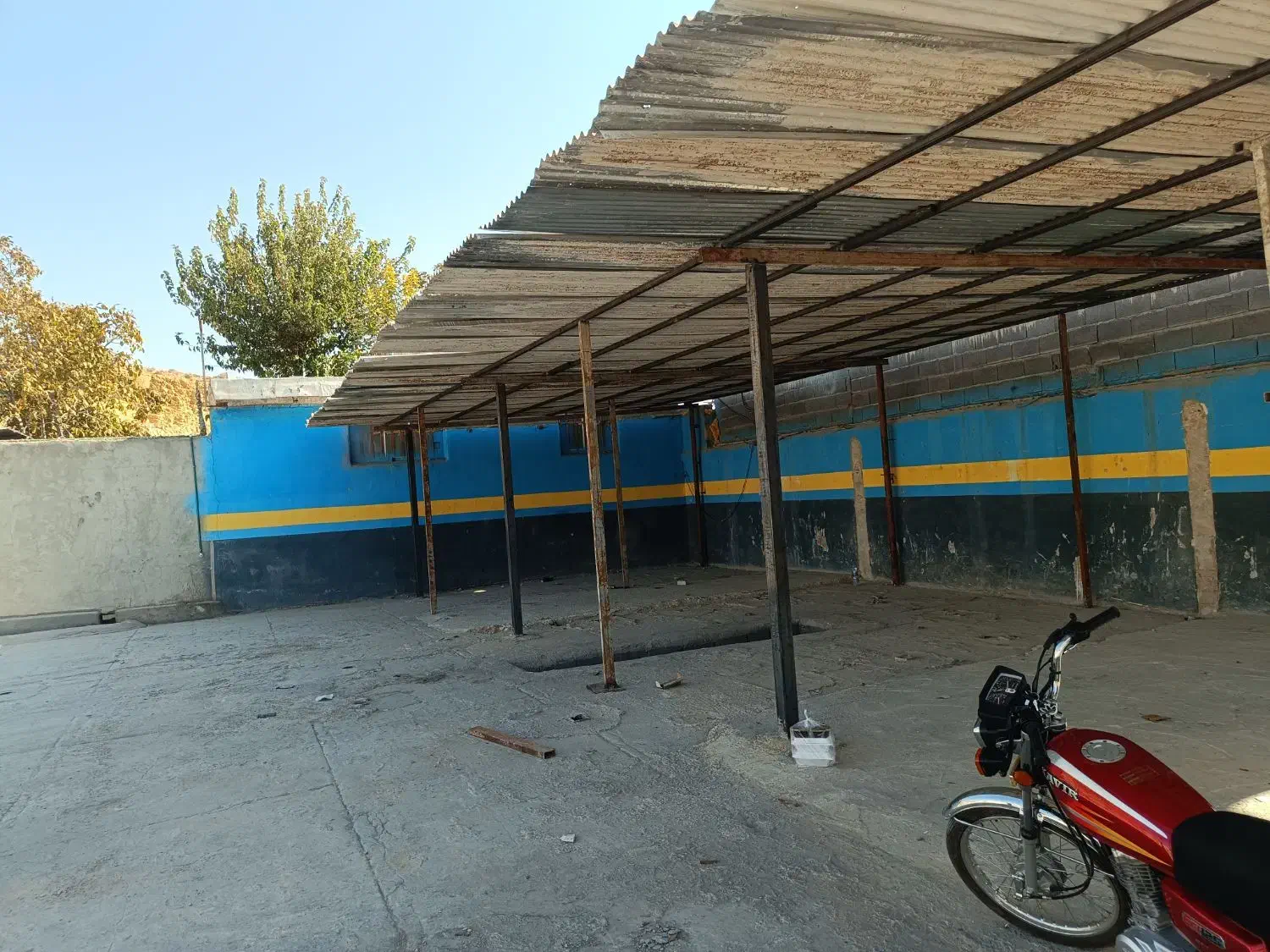 مغازه در گاراژ رهن اجاره|اجارهٔ مغازه و غرفه|صدرا-فارس, باغشهر بهارستان صدرا|دیوار