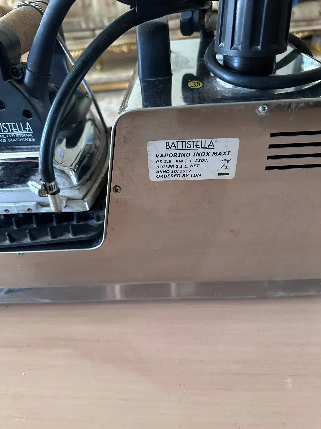 اتو بخار مخزن دار 3.2 لیتری باتیستلا ایتالیا|اتو و لوازم اتو|یزد, |دیوار