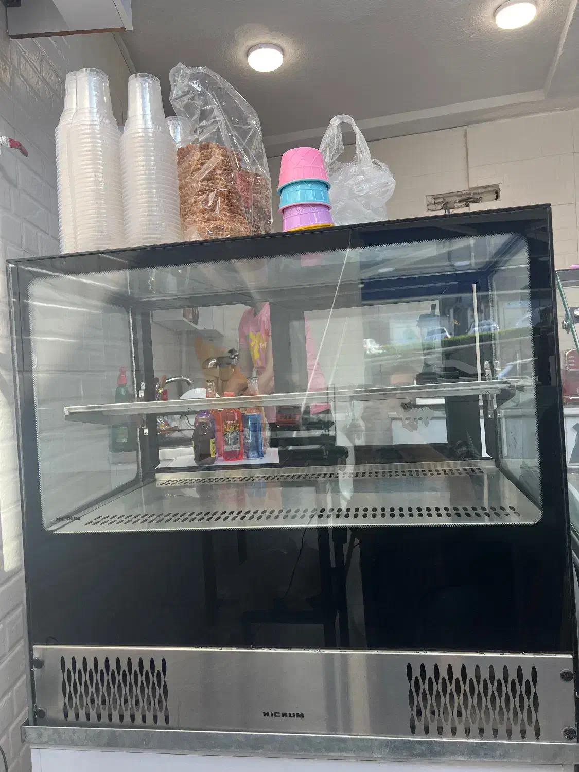 یخچال شوکیک|یخچال و فریزر|لاهیجان, شیشه گران|دیوار