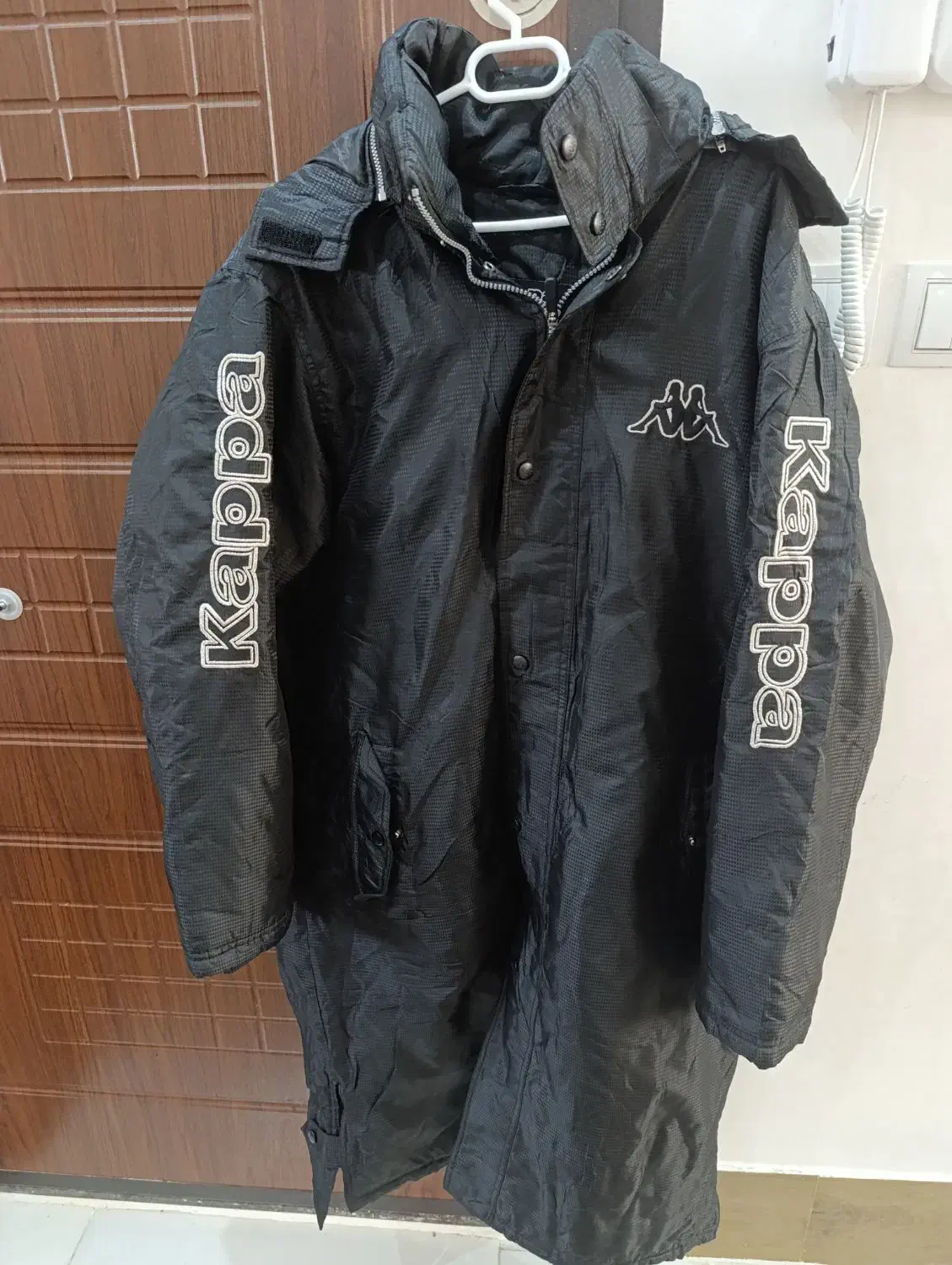 کاپشن استوک|لباس|تربتحیدریه, داروپخش|دیوار