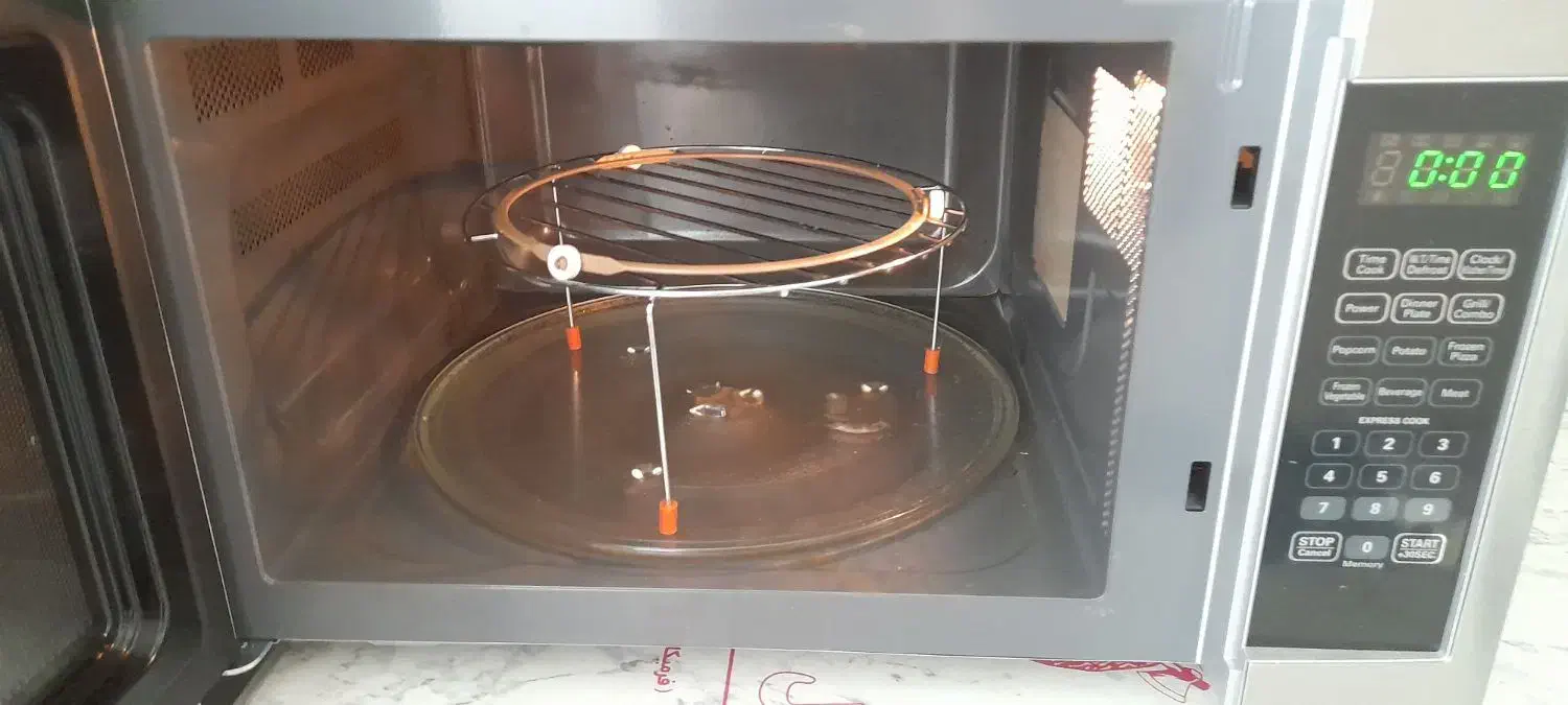 ماکروویو نو|اجاق گاز و لوازم برقی پخت‌وپز|تیکمه داش, |دیوار