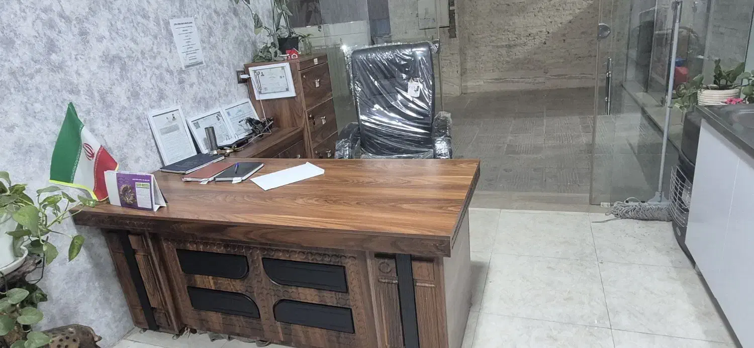 میز و صندلی و گاوصندوق اداری|مبلمان اداری|فولادشهر, مسکن مهر فولادشهر|دیوار