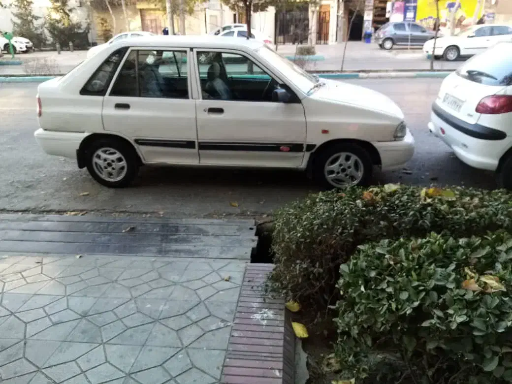 پراید ۱۴۱مدل ۸۸فرمان هیدرولیک|خودرو سواری و وانت|اصفهان, مشکین|دیوار