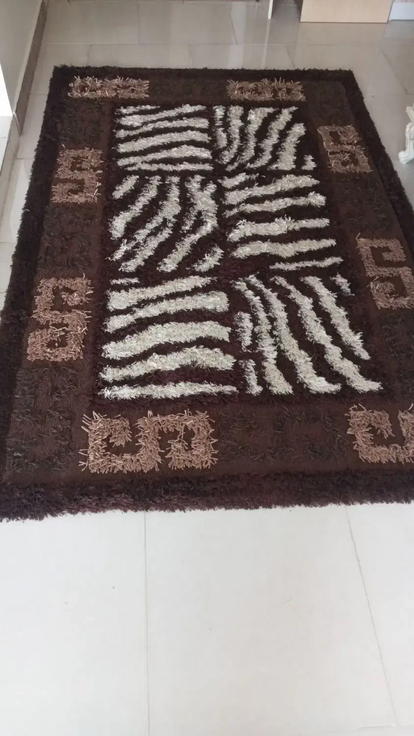 فرش|فرش|پردیس, فاز ۸|دیوار