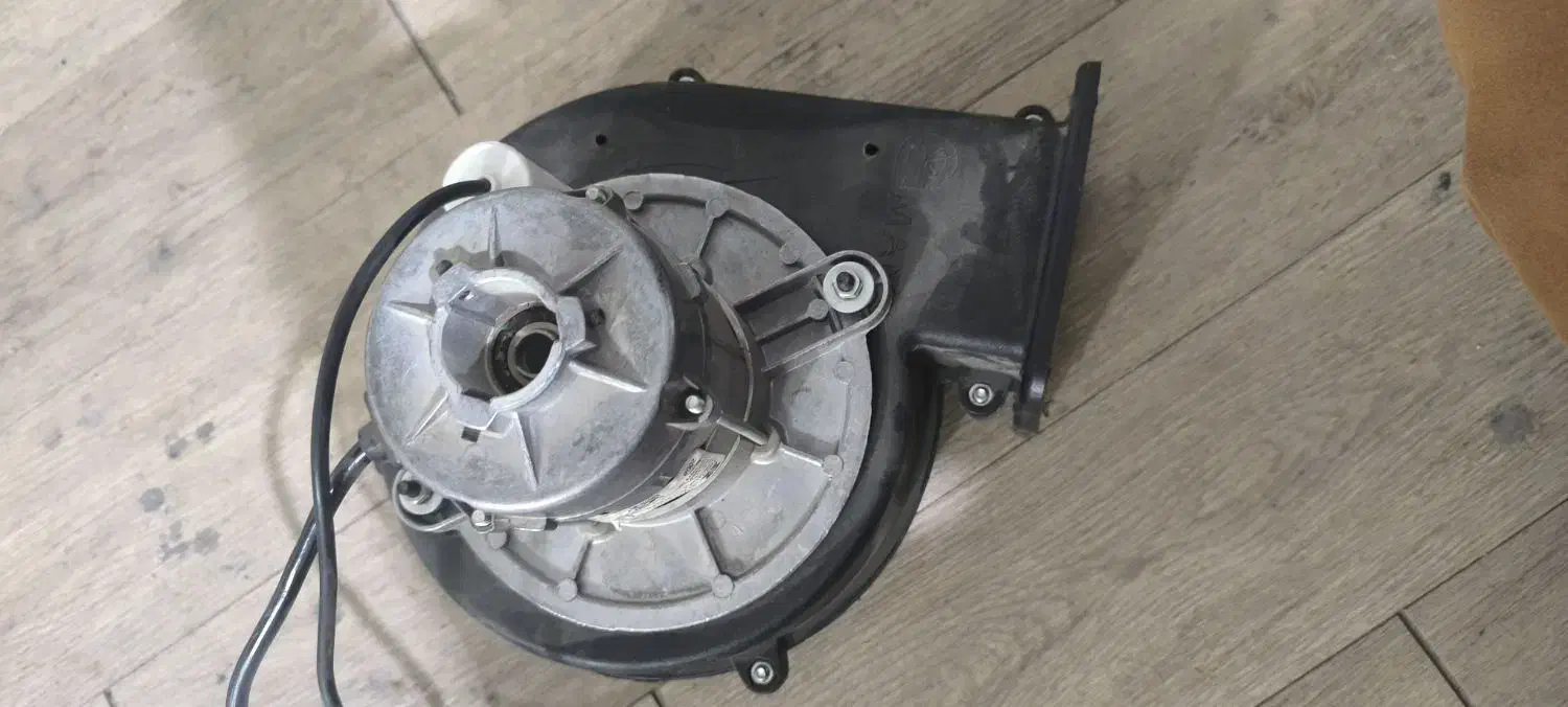 فروش فن حلزونی الکتروژن|قطعات و لوازم جانبی رایانه|قم, علی آباد سعدگان|دیوار