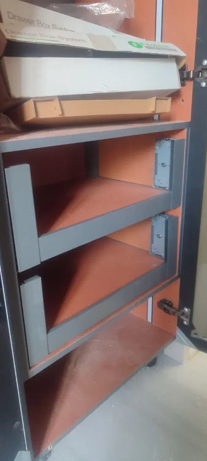 نیازمند نیرو ساده یا نیمه وارد کار ام دی اف|استخدام صنعتی، فنی، مهندسی|دماوند, دماوند|دیوار