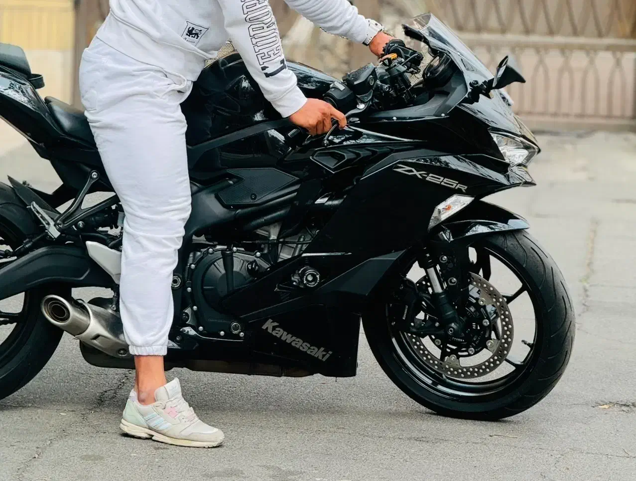 نینجا چهار سیلندرzx25r|موتورسیکلت|تهران, نیروی هوایی (پیروزی)|دیوار