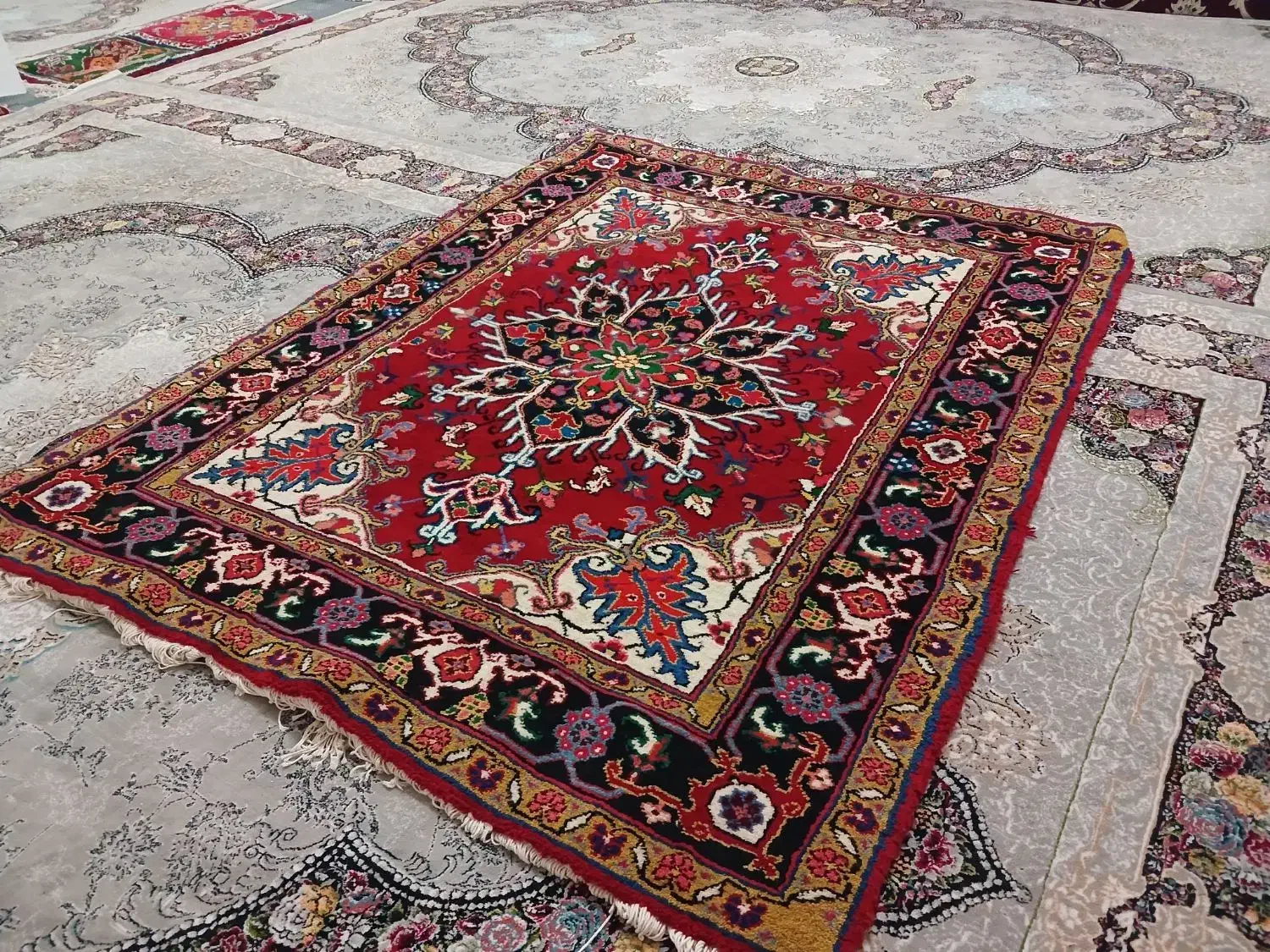 فرش دستباف|فرش|هریس, |دیوار