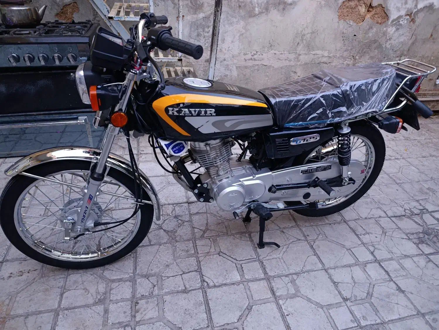 موتور هندا 125 مدل 1402 با پراید مدل پاهین معاوضه|موتورسیکلت|شیراز, کوزه گری|دیوار