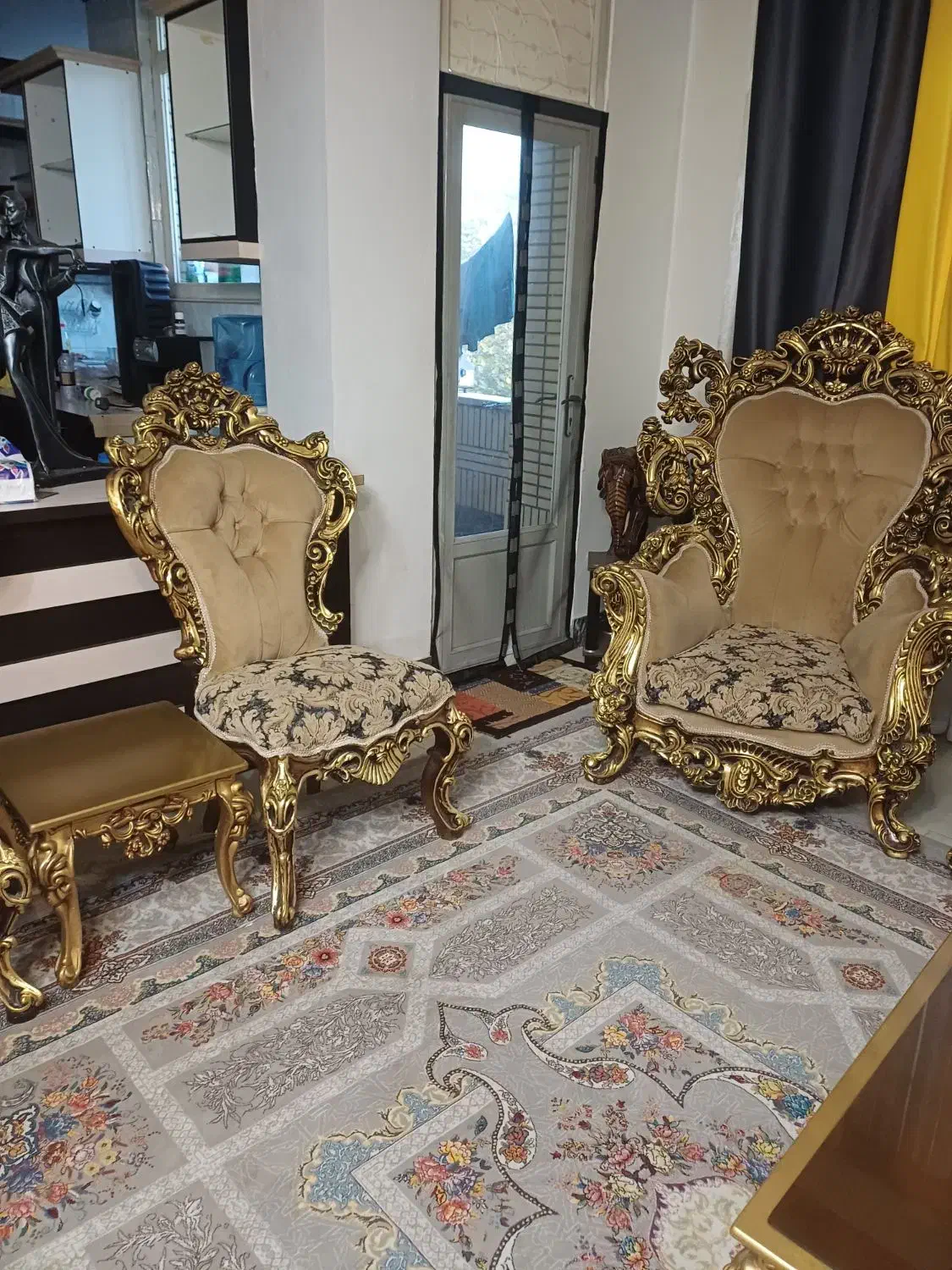 مبل ۹ نفره سلطنتی|مبلمان خانگی و میز عسلی|شاهین‌شهر, ۹ دی|دیوار