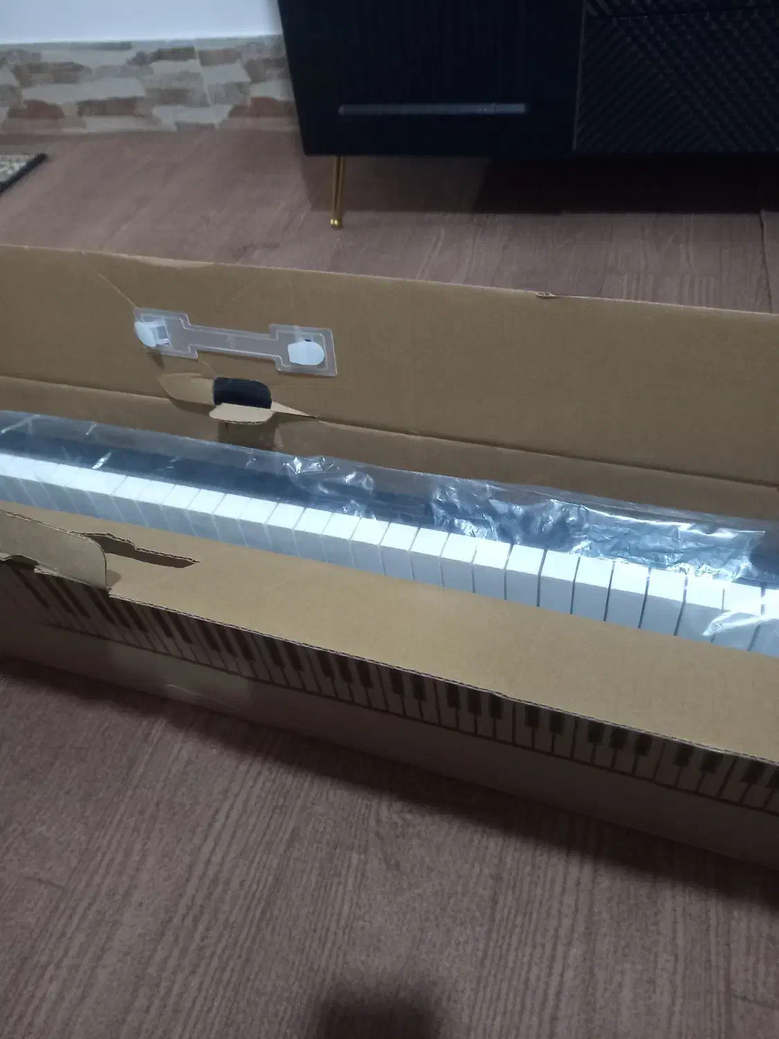 پیانو دیجیتال|پیانو، کیبورد، آکاردئون|ارومیه, |دیوار