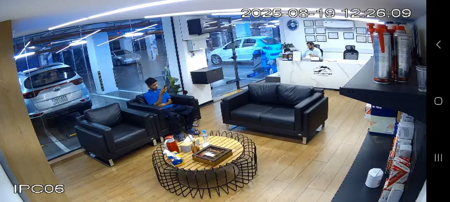 پذیرش گر و صندوقدار خانم|استخدام خدمات فروشگاه و رستوران|کیش, |دیوار