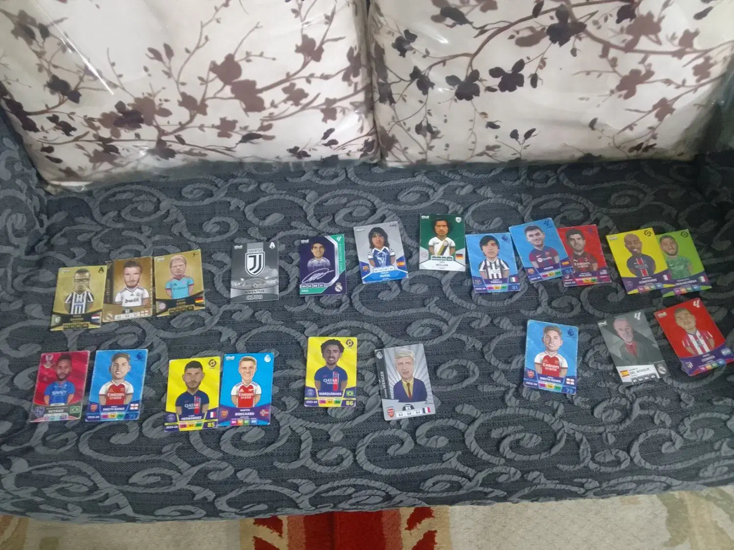 ۳۵۰|اسباب‌بازی بچه|خشت, |دیوار