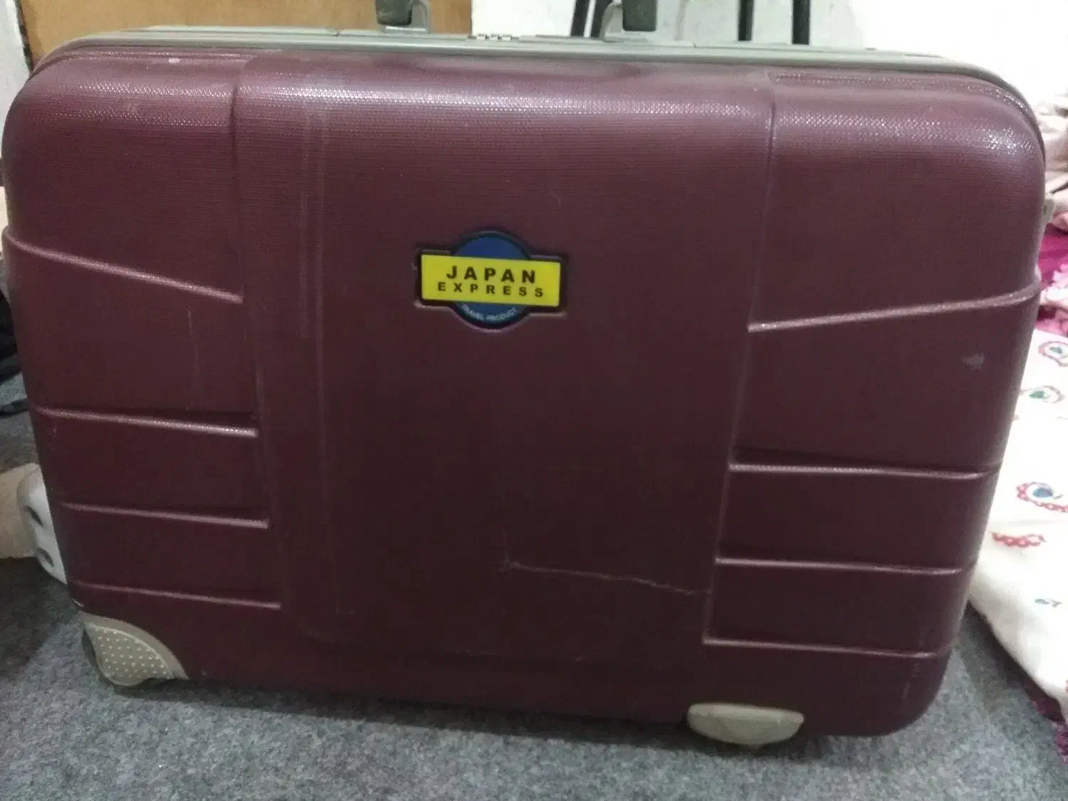 چمدان سامسونتی|کیف، کفش، کمربند|شوشتر, |دیوار