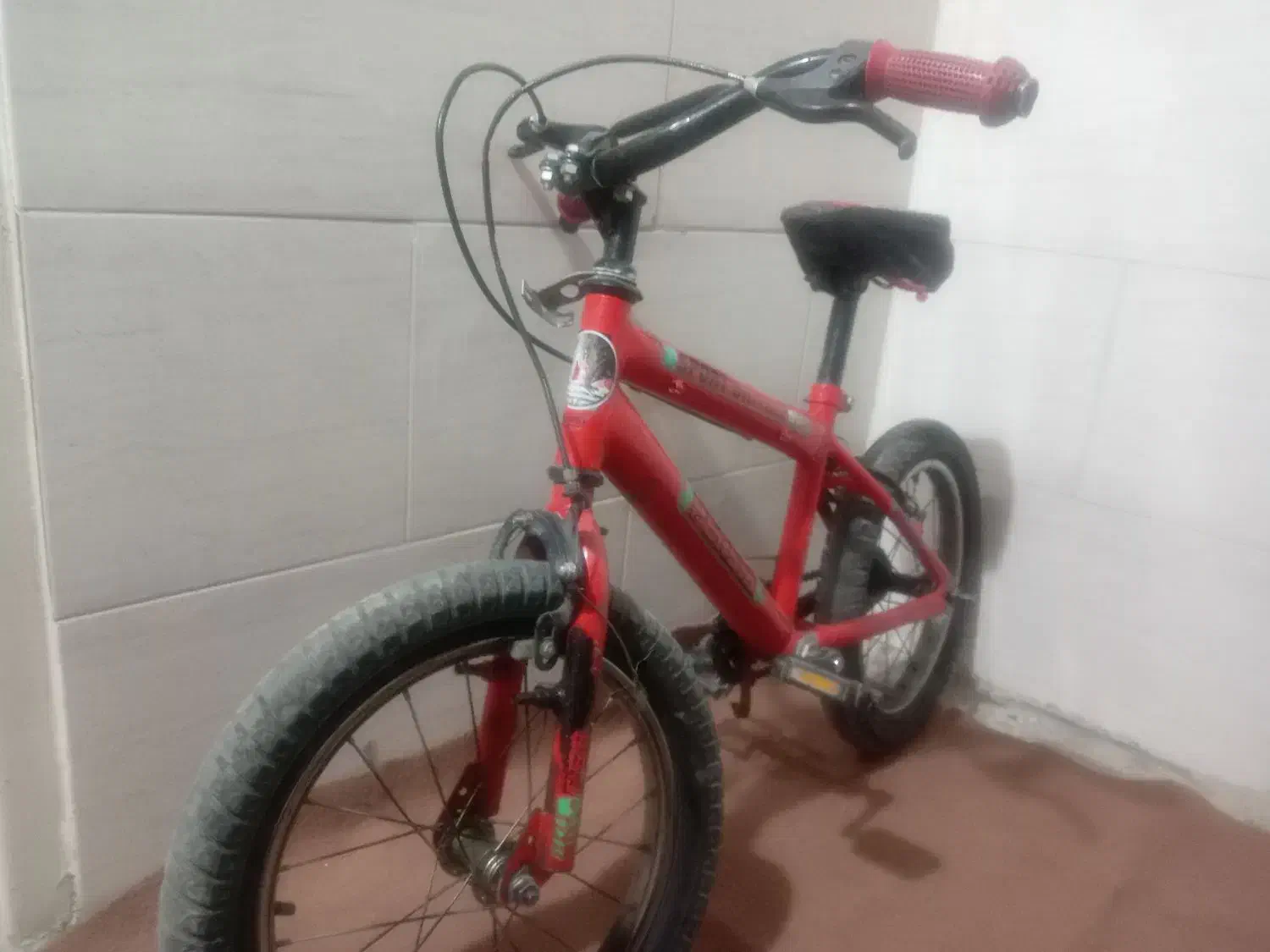 دوچرخه سایز 16و26|دوچرخه، اسکیت، اسکوتر|سمیرم, |دیوار